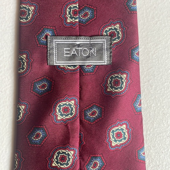 Eaton's Department Store Silk tie Foulard pattern - Picture 9 of 9